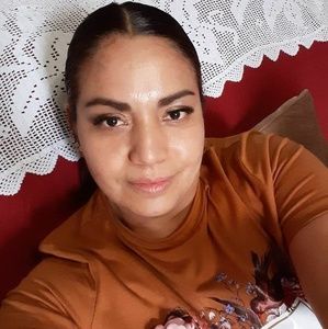 Meet your Posher, Eli